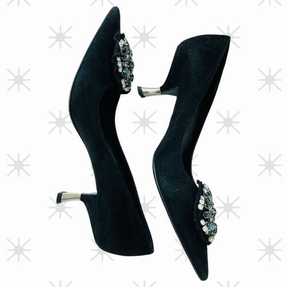 Prada Pointy Toe Pumps Kitten Stiletto Heels 39 Black Suede Crystal Brooch EUC🖤 - Picture 3 of 11